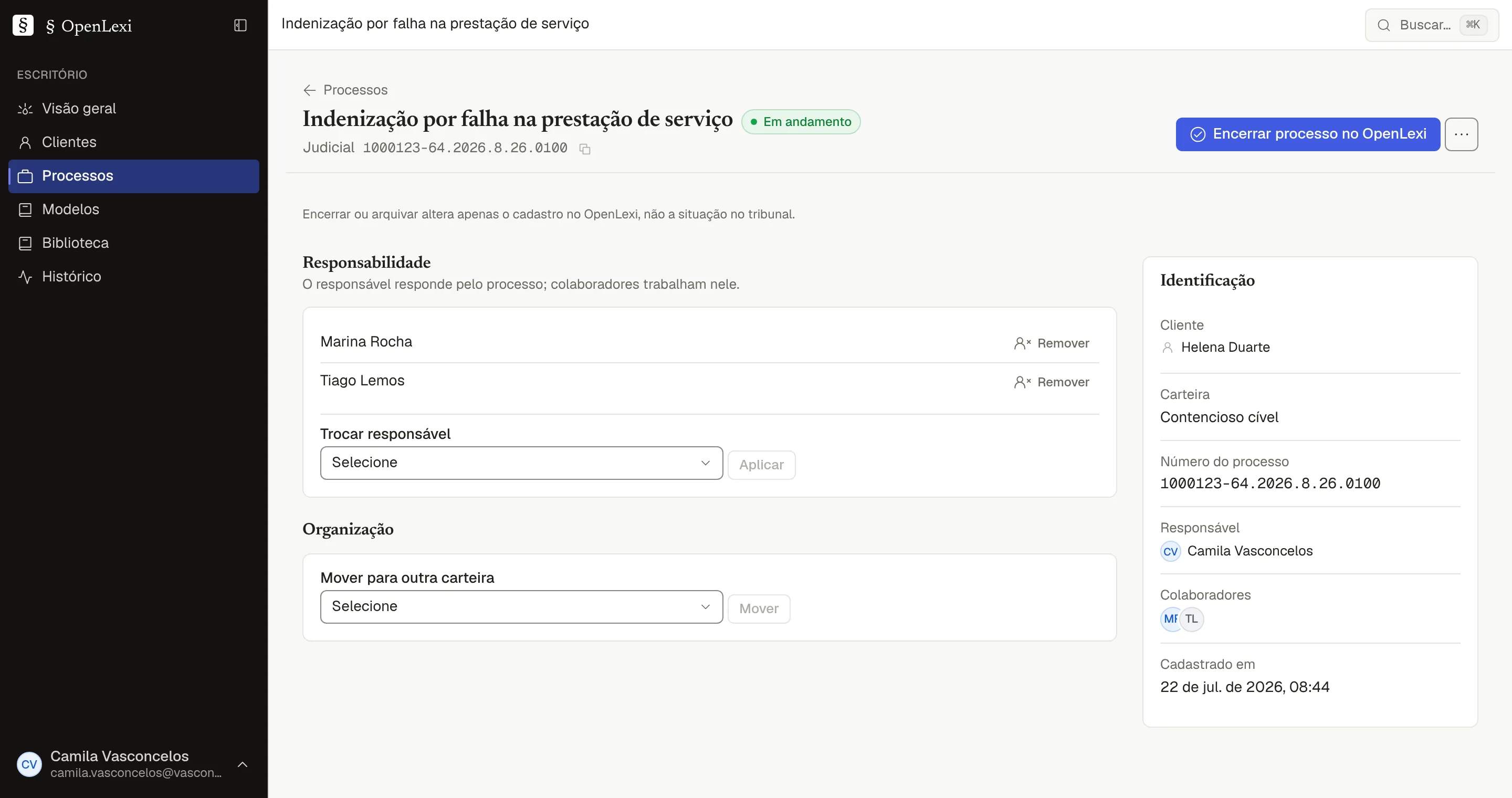 Detalhe de um processo na OpenLexi, com cliente, carteira, número, responsável e dois colaboradores.